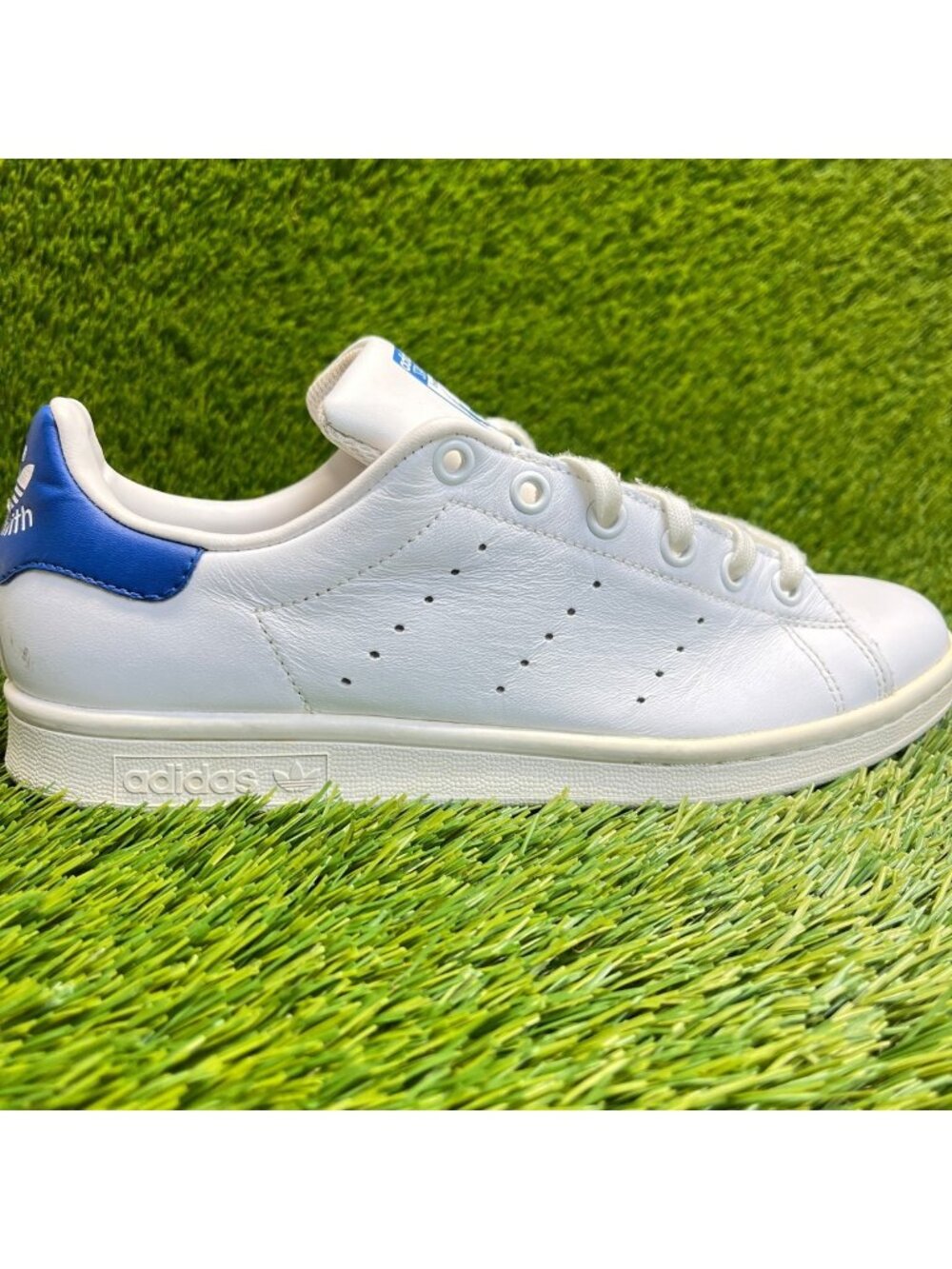 Adidas Stan Smith J Boys Size 6.5Y White Blue Athletic Lifestyle Shoes Sneakers